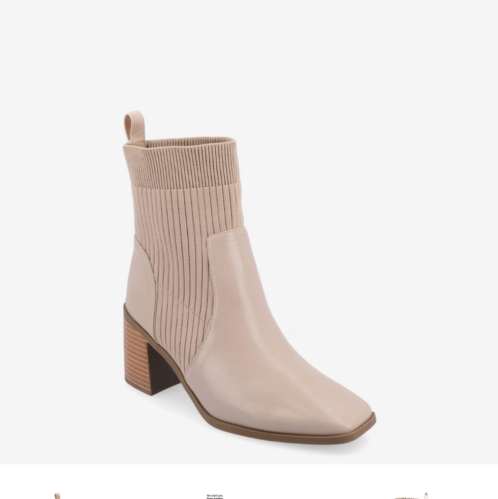 Journee collection booties